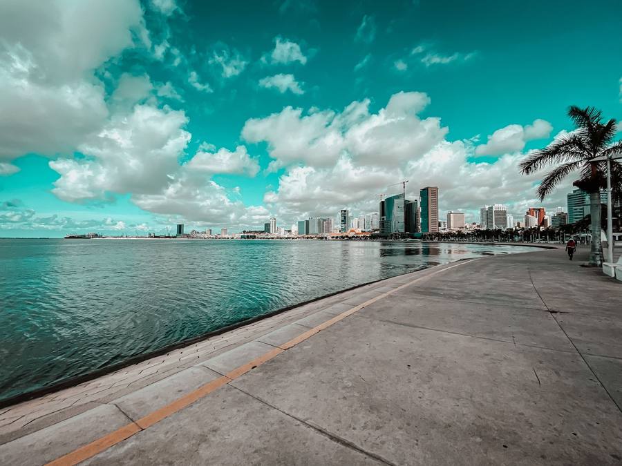 Marginal de Luanda, Angola