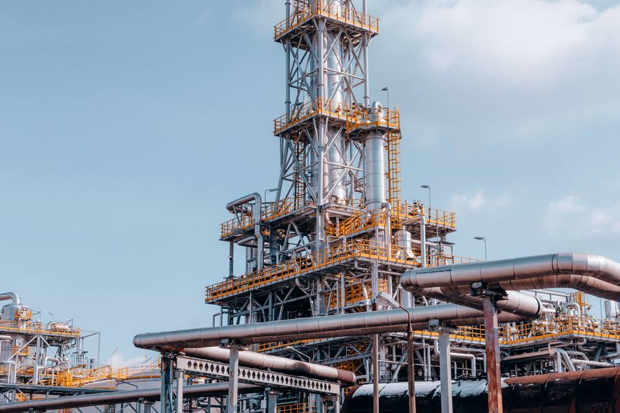 Infraestrutura de processamento de petróleo e gás
